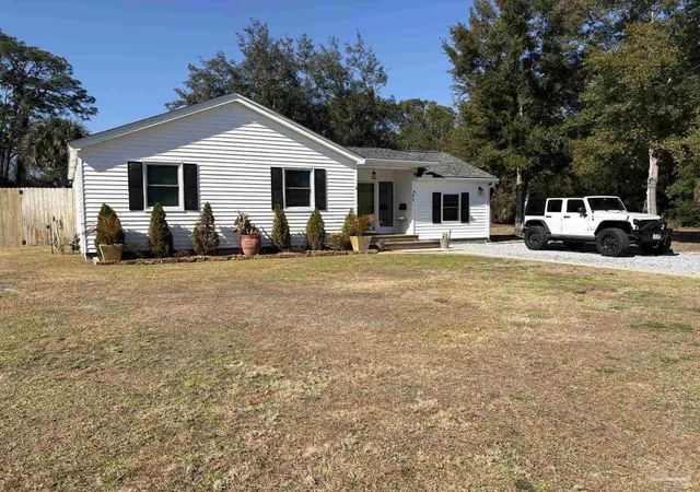 1st image of 615 Sheppard Dr, Pensacola, FL 32507 | MLS# 677420