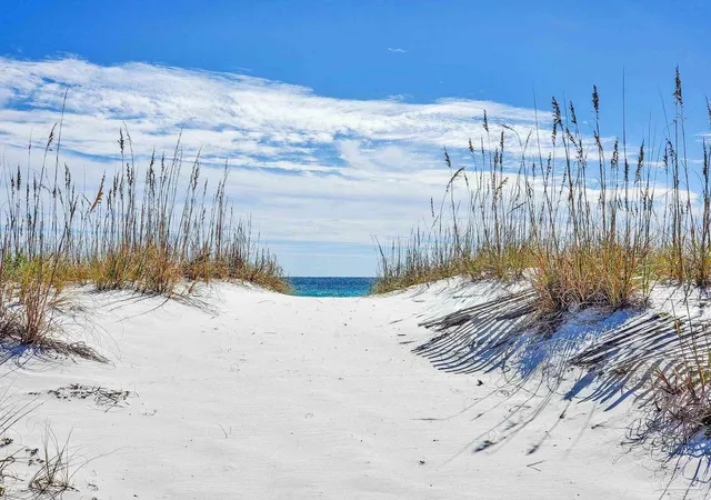 3rd image of 1008 Ariola Dr, Gulf Breeze, FL 32561 | MLS# 683097