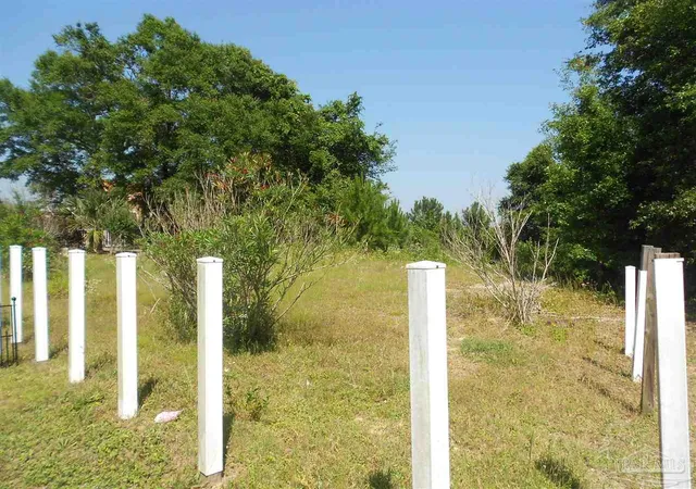 Photo 1 of Land for sale at 6400 Scenic Hwy, Pensacola, FL 32504 | MLS# 595881 | Listing updated on 2025-12-23