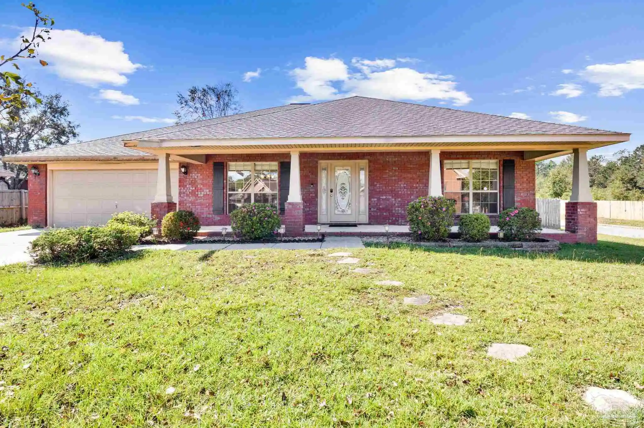 Photo 1 of Single family home for sale at 750 Mohegan Cir, Cantonment, FL 32533 | MLS# 690203 | Listing updated on 2026-10-16