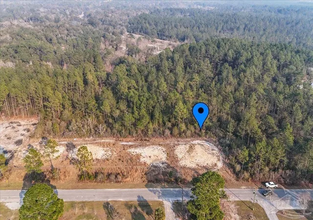 5th image of 8017 Twin Lake Dr, Milton, FL 32583 | MLS# 659109
