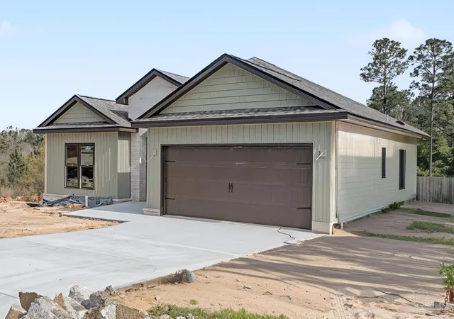 Photo 3 of Single family home for sale at 5015 Timber Ridge Dr, Milton, FL 32571 | MLS# 679657 | Listing updated on 2026-09-11