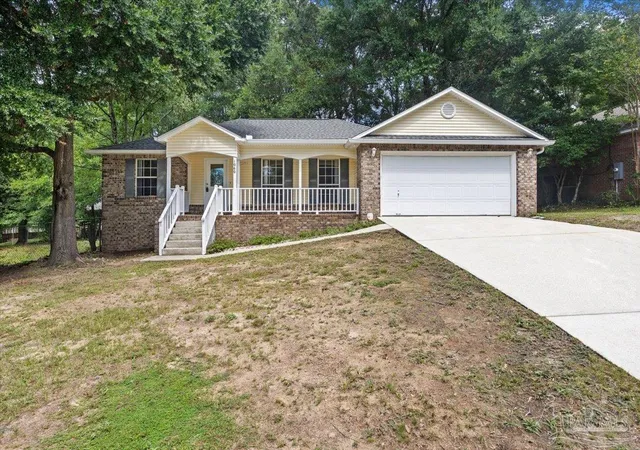 Photo 1 of Single family home for sale at 1060 Cobblestone Dr, Pensacola, FL 32514 | MLS# 687409 | Listing updated on 2026-09-08