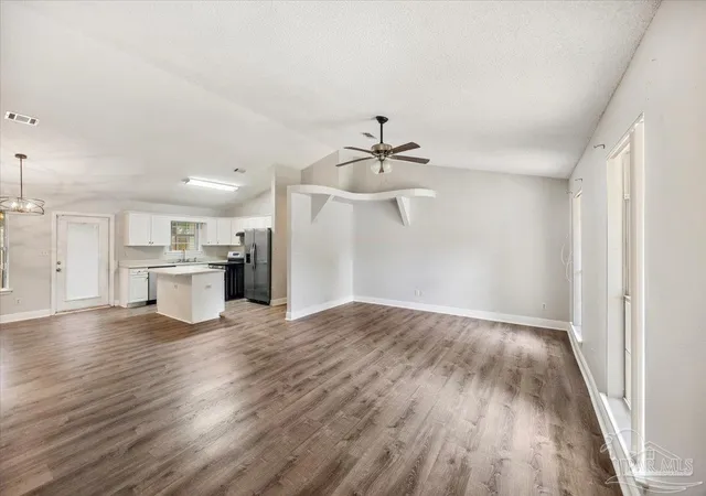 Photo 3 of Single family home for sale at 1060 Cobblestone Dr, Pensacola, FL 32514 | MLS# 687409 | Listing updated on 2026-09-08