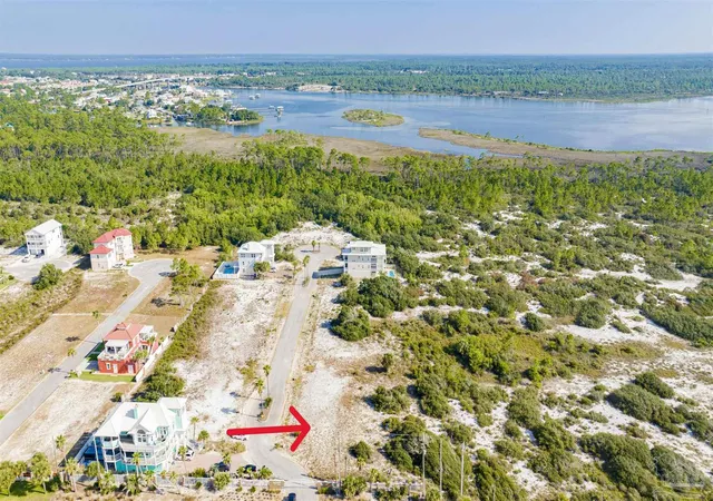 2nd image of 7246 Surfview Dr, Pensacola, FL 32507 | MLS# 670758