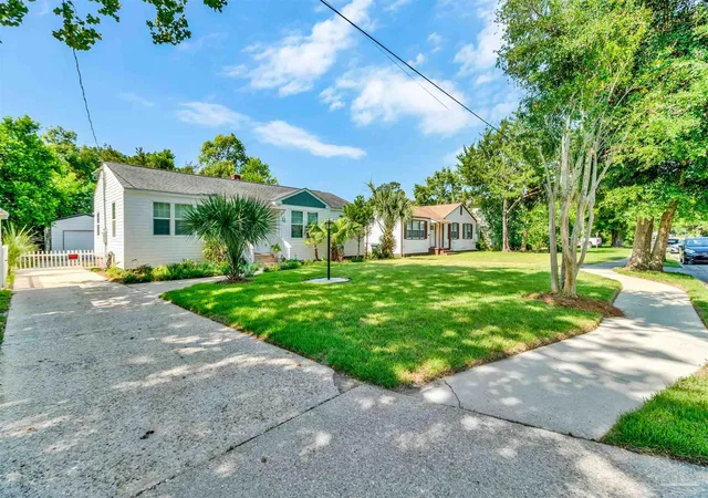 4th image of 1541 E Jordan St, Pensacola, FL 32503 | MLS# 685663