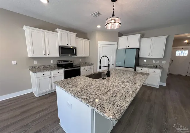 Photo 3 of Single family home for sale at 4499 Water Leaf Cv, Gulf Breeze, FL 32563 | MLS# 673080 | Listing updated on 2026-08-25