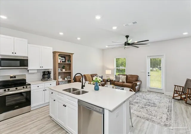 2nd image of 3981 Pendragon Cir, Milton, FL 32583 | MLS# 685114