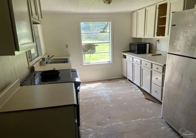 Photo 2 of Single family home for sale at 5420 Rockaway Creek Rd, Mcdavid, FL 32568 | MLS# 688158 | Listing updated on 2026-09-08