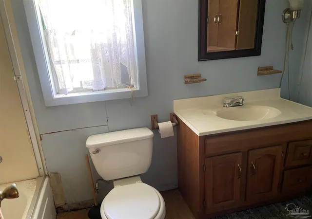 Photo 3 of Single family home for sale at 5420 Rockaway Creek Rd, Mcdavid, FL 32568 | MLS# 688158 | Listing updated on 2026-09-08
