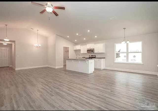 Photo 3 of Single family home for sale at 5282 Hidden Pines Cir, Milton, FL 32583 | MLS# 681631 | Listing updated on 2026-07-20