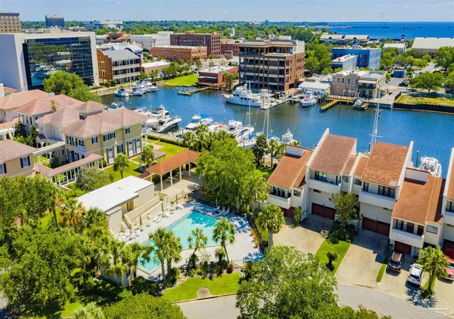 Photo 2 of Condo for sale at 4 Port Royal Way, Pensacola, FL 32502 | MLS# 683744 | Listing updated on 2026-09-12