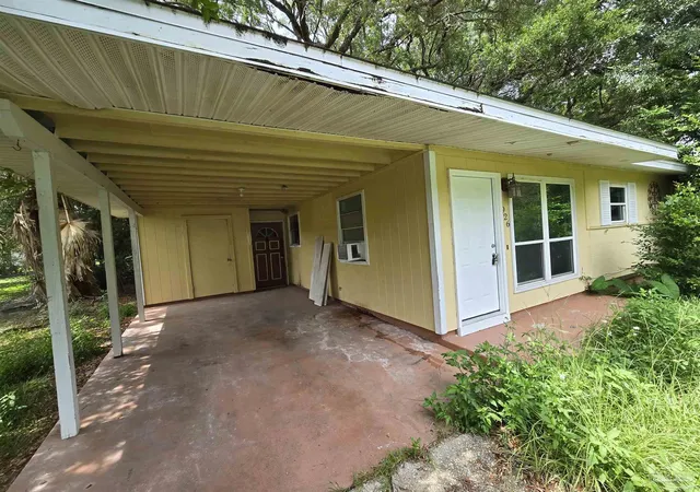 Photo 1 of Single family home for sale at 926 Lucerne Ave, Pensacola, FL 32505 | MLS# 684353 | Listing updated on 2026-06-14