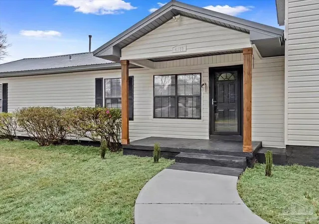 Photo 3 of Single family home for sale at 4133 Lawrence Ave, Milton, FL 32571 | MLS# 685509 | Listing updated on 2026-07-09