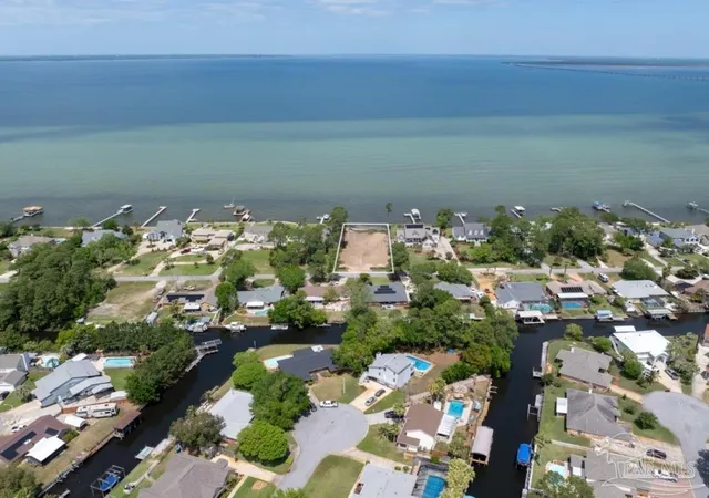 2nd image of 2952 Coral Strip Pkwy, Gulf Breeze, FL 32563 | MLS# 681304