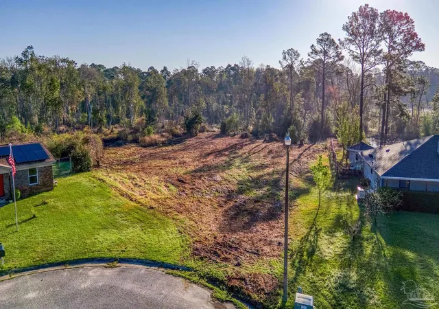 4th image of 2110 Karlburg Dr, Pensacola, FL 32506 | MLS# 660983