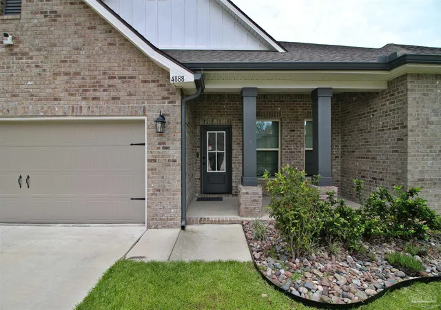 Photo 3 of Single family home for sale at 4888 Brigenza St, Milton, FL 32571 | MLS# 684039 | Listing updated on 2026-08-16