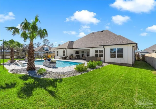 Photo 1 of Single family home for sale at 1918 Refuge Cir, Gulf Breeze, FL 32563 | MLS# 690639 | Listing updated on 2026-10-30