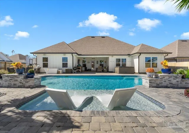 Photo 4 of Single family home for sale at 1918 Refuge Cir, Gulf Breeze, FL 32563 | MLS# 690639 | Listing updated on 2026-10-30