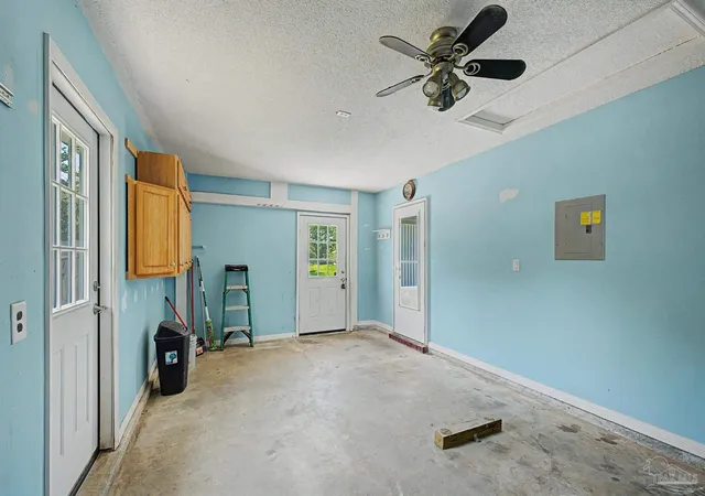 Photo 36 of Single family home for sale at 1634 Brookwood Cir, Gulf Breeze, FL 32563 | MLS# 688068 | Listing updated on 2026-10-05