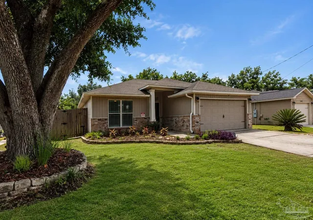 Homes for sale in Milton, FL | 5873 Fairlands Rd, Milton, FL 32583 | MLS# 682488