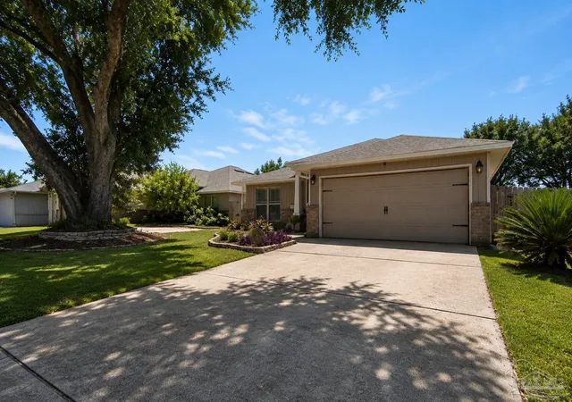 Homes for sale in Milton, FL | 5873 Fairlands Rd, Milton, FL 32583 | MLS# 682488