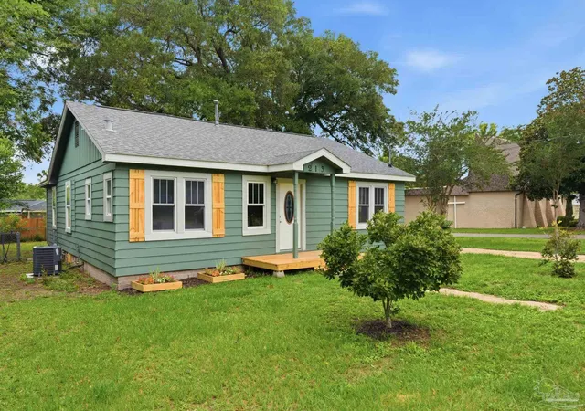 Photo 2 of Single family home for sale at 213 Rocky Ave, Cantonment, FL 32533 | MLS# 683502 | Listing updated on 2026-09-17