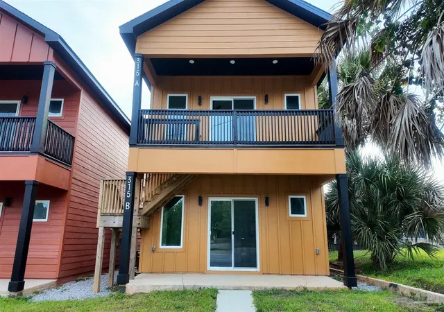 1st image of 315 N Pace Blvd #A+B, Pensacola, FL 32505 | MLS# 680033