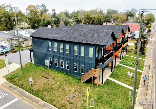 5th image of 315 N Pace Blvd, Pensacola, FL 32505