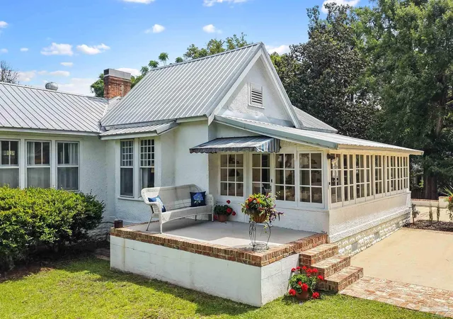 Photo 2 of Single family home for sale at 115 North Ave, Fairhope, AL 36532 | MLS# 682212 | Listing updated on 2026-06-30