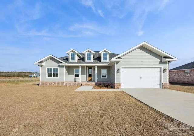 Photo 3 of Single family home for sale at 4913 Hickory Shrs Blvd, Gulf Breeze, FL 32563 | MLS# 687730 | Listing updated on 2026-08-26