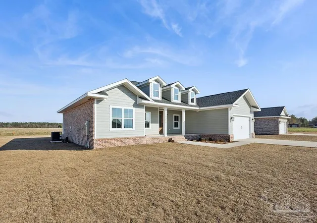 Photo 3 of Single family home for sale at 4913 Hickory Shrs Blvd, Gulf Breeze, FL 32563 | MLS# 687730 | Listing updated on 2026-08-26