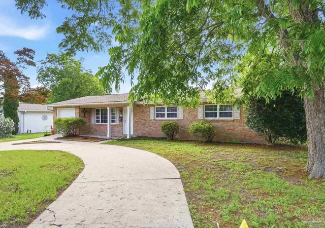 Homes for sale in Pensacola, FL | 6120 Virwood Rd, Pensacola, FL 32504 | MLS# 683460