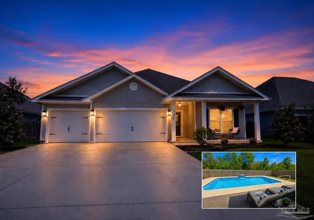 Photo 1 of Single family home for sale at 1482 Ballyhoo Dr, Gulf Breeze, FL 32563 | MLS# 680932 | Listing updated on 2026-08-15