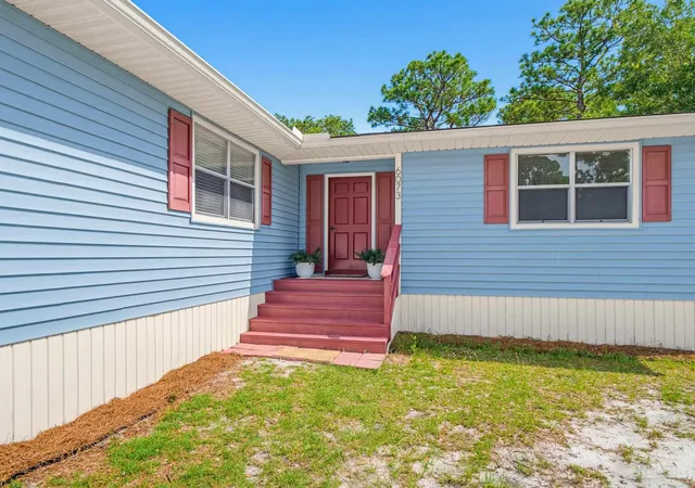 Photo 3 of Single family home for sale at 6073 Clay Cir, Gulf Breeze, FL 32563 | MLS# 685059 | Listing updated on 2026-07-20