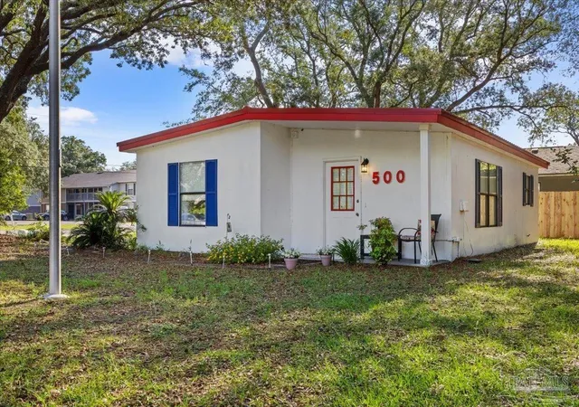 Photo 1 of Single family home for sale at 500 S Fairfield Dr, Pensacola, FL 32506 | MLS# 682320 | Listing updated on 2026-06-30