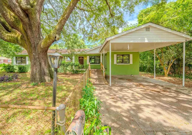 1st image of 430 N V St, Pensacola, FL 32505 | MLS# 683600