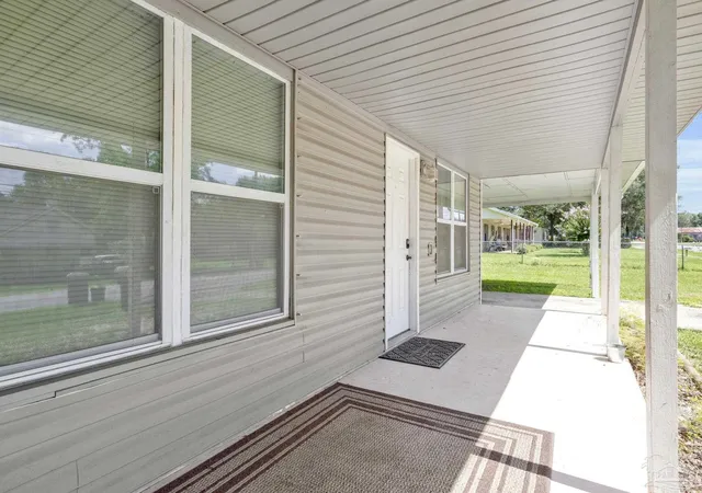 2nd image of 5411 Alabama St, Milton, FL 32570 | MLS# 685291