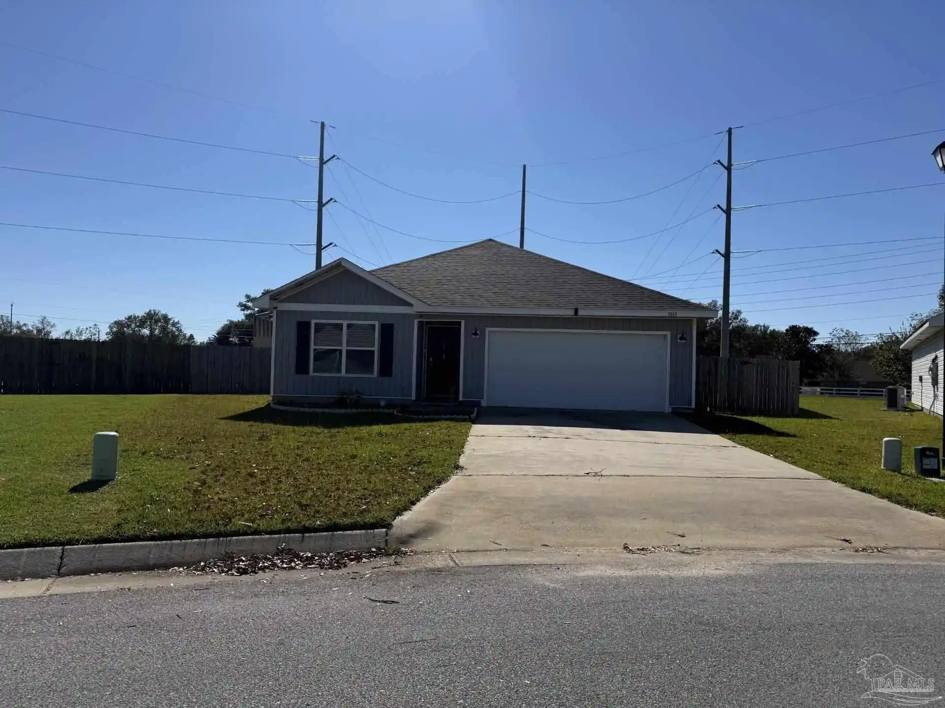 Photo 1 of Single family home for sale at 5919 Laurel Oak Dr, Pensacola, FL 32526 | MLS# 690393 | Listing updated on 2026-10-22
