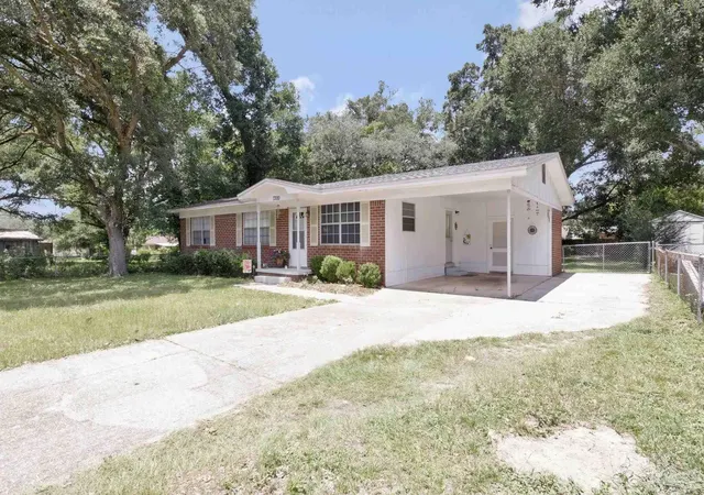 3rd image of 7300 Sachem Rd, Pensacola, FL 32505 | MLS# 685244