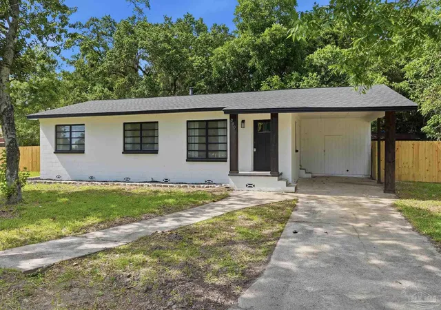 Photo 1 of Sale Pending at 350 Kelson Rd, Pensacola, FL 32514 | MLS# 685158 | Listing updated on 2026-08-31