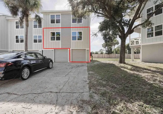 Photo 2 of Condo for sale at 200 Pensacola Beach Rd #E4, Gulf Breeze, FL 32561 | MLS# 672923 | Listing updated on 2026-08-18