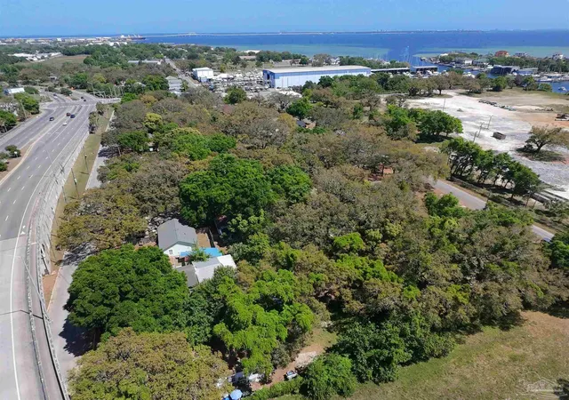 Homes for sale in Pensacola, FL | 2305 Interlaken St, Pensacola, FL 32502 | MLS# 680955