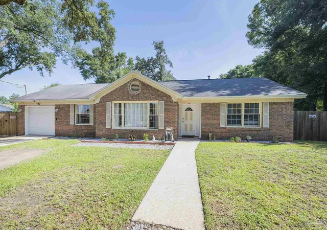 Photo 3 of Single family home for sale at 222 Strickland Pl, Pensacola, FL 32506 | MLS# 688117 | Listing updated on 2026-09-16