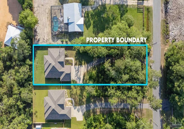 Homes for sale in Navarre, FL | 9073 E River Dr, Navarre, FL 32566 | MLS# 683480