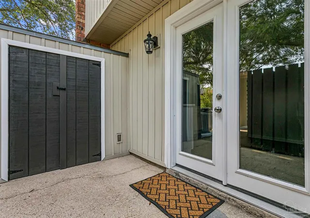 Photo 4 of Townhouse for sale at 4824 Huron Dr, Pensacola, FL 32507 | MLS# 685105 | Listing updated on 2026-10-01