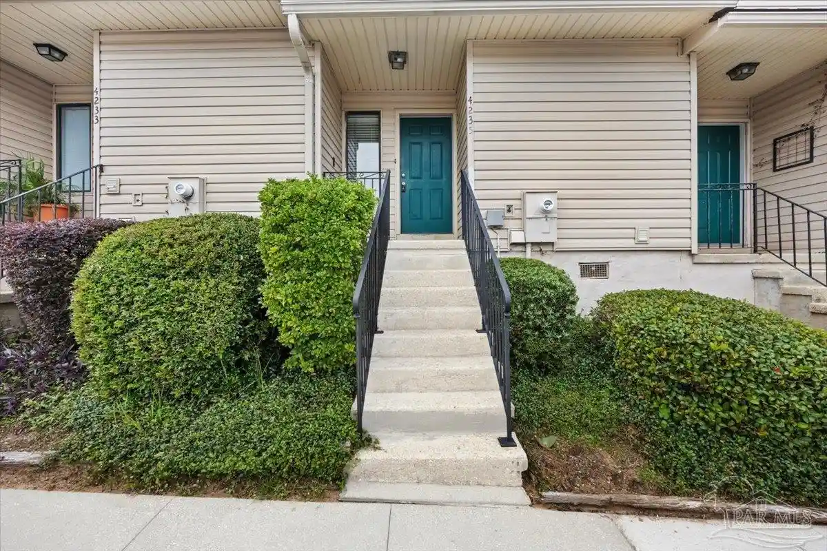 Photo 1 of Townhouse for sale at 4235 Brookside Dr, Pensacola, FL 32503 | MLS# 690164 | Listing updated on 2026-10-15