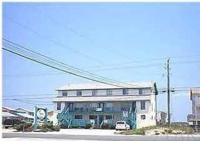 1st image of 8460 Gulf Blvd, Navarre, FL 32566