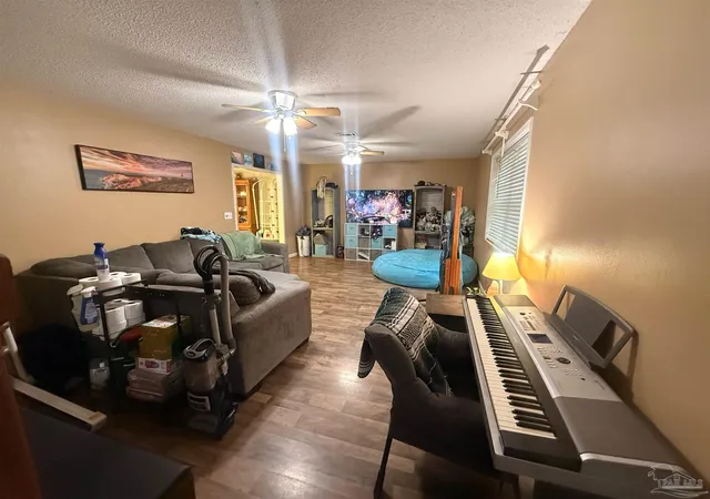 Photo 2 of Single family home for sale at 4629 Pebble Crk Dr, Pensacola, FL 32526 | MLS# 684314 | Listing updated on 2026-10-06