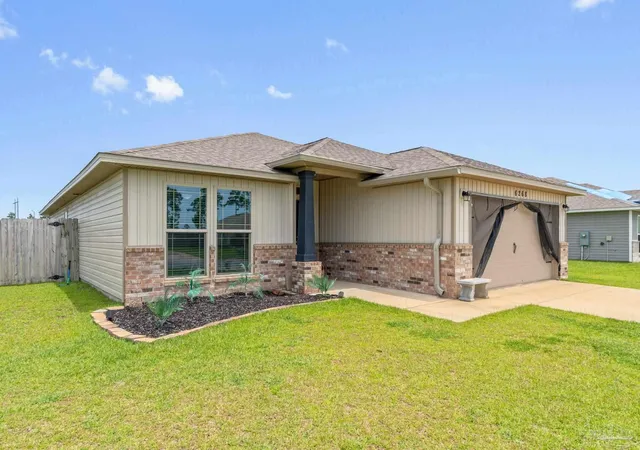 Photo 2 of Single family home for sale at 6268 Redberry Dr, Gulf Breeze, FL 32563 | MLS# 684053 | Listing updated on 2026-09-15